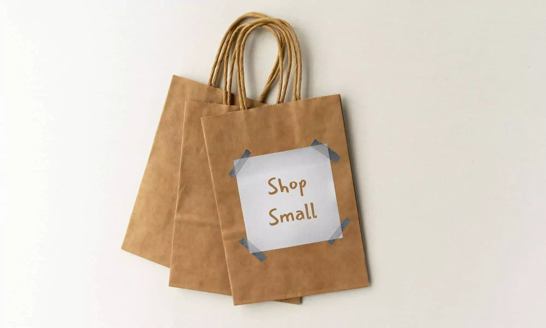 Read 5 Small Pet Businesses to Support on Small Business Saturday by Boogs & Boop.