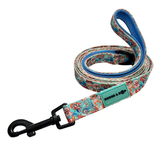 Shop Beloved Breeds Print Flat Dog Lead by Boogs & Boop x Mizuwariko.