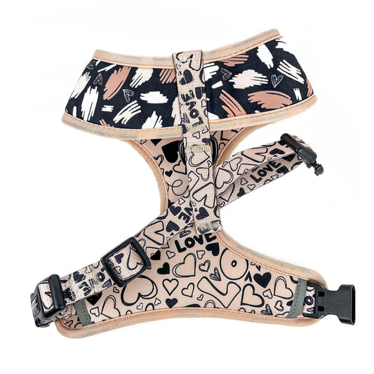 Style your pup with the Signature Reversible Neoprene Dog Harness by Boogs & Boop.